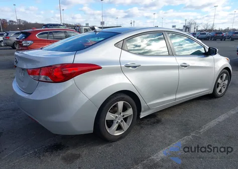 2013 Hyundai Elantra Gls/Limited from USA, damaged, VIN KMHDH4AE5DU578665
